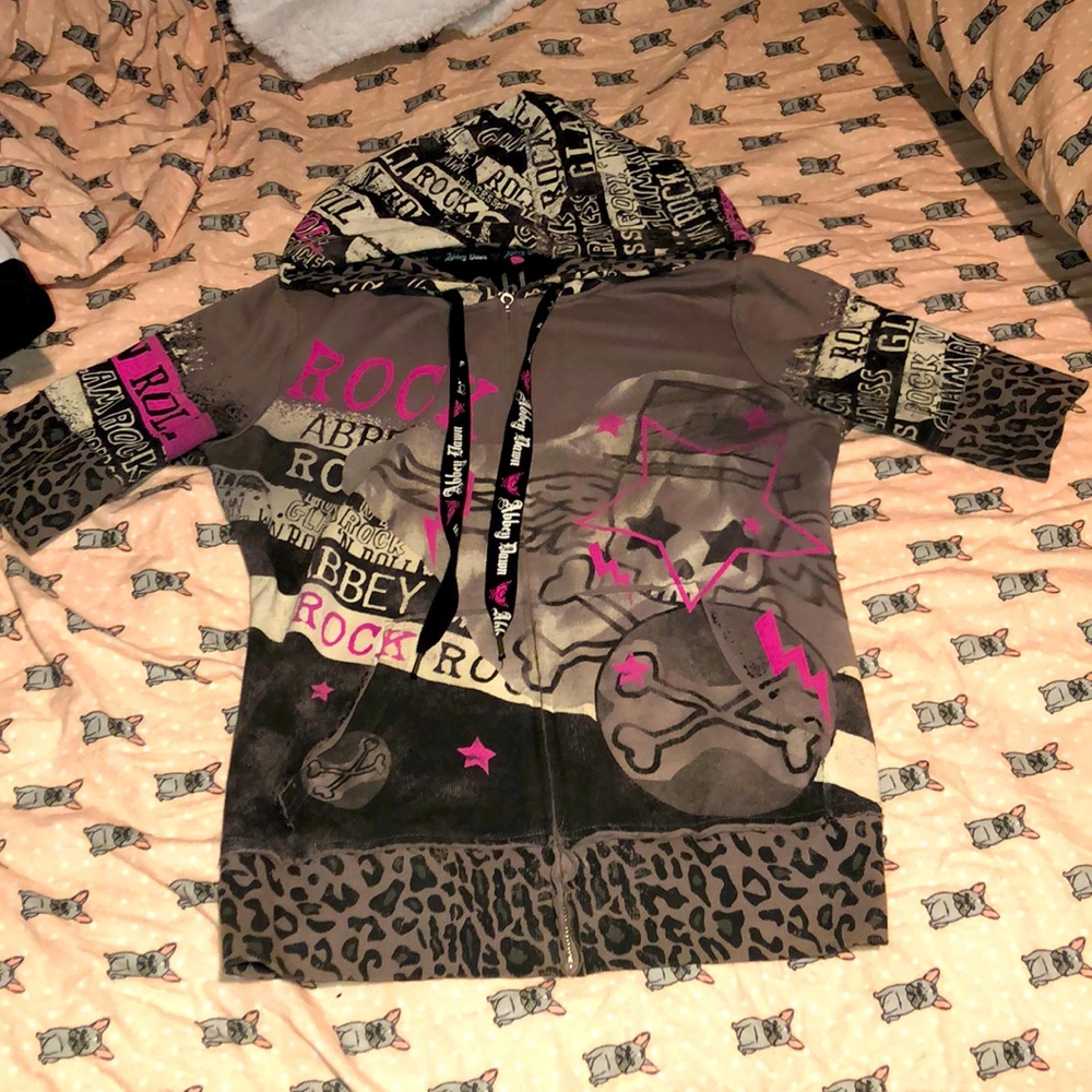 Rare abbey dawn skull quarter sleeve jacket